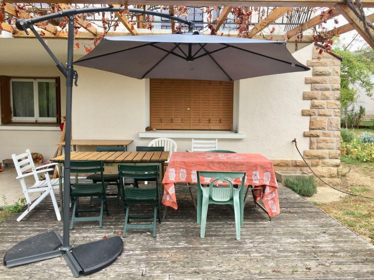 Chambre Avec Vue Sur Jardin Charnay-lès-Mâcon Екстериор снимка