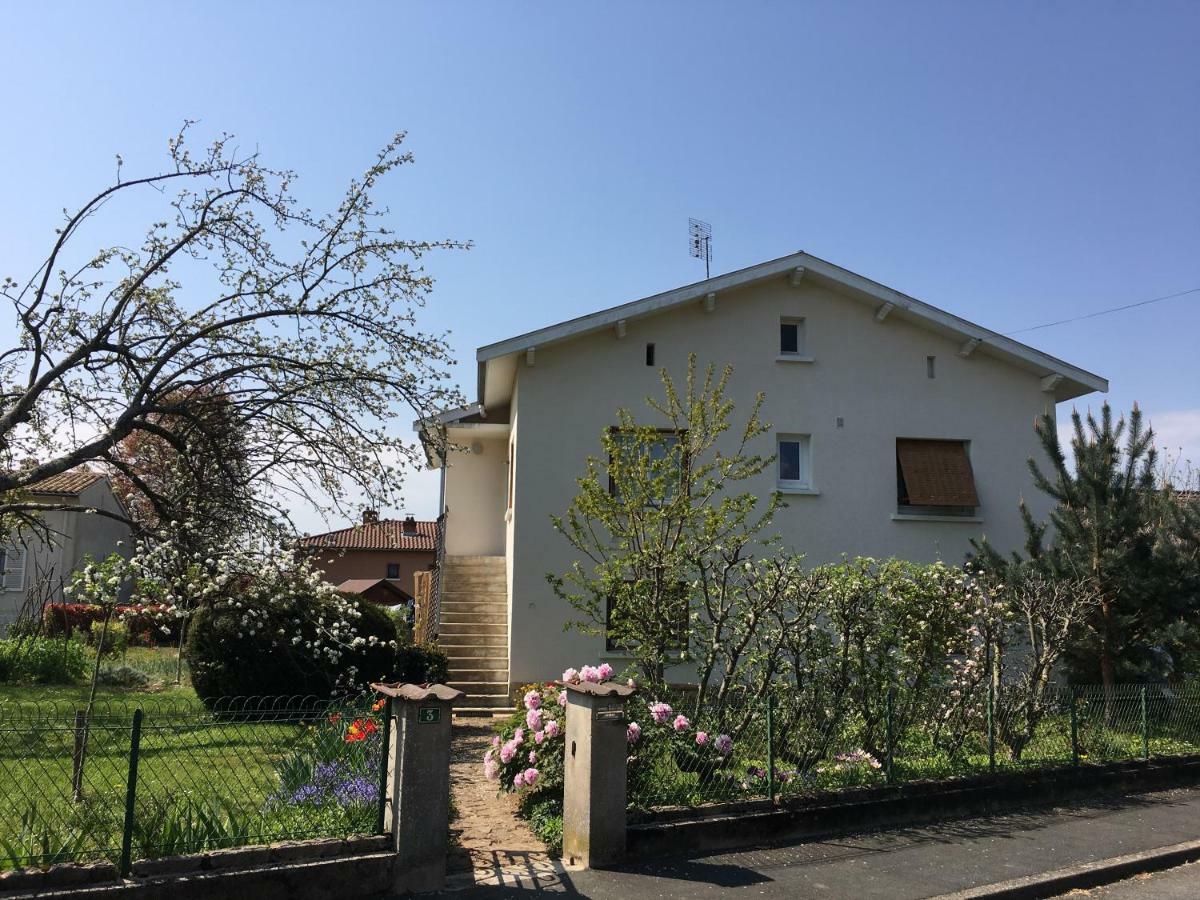 Chambre Avec Vue Sur Jardin Charnay-lès-Mâcon Екстериор снимка